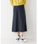 サテンスリットスカート