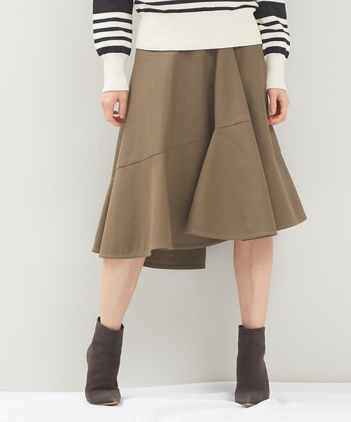 ランダムヘムスカート