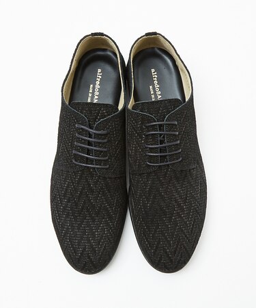 【一部店舗＋WEB限定】シュリンク プレーントゥシューズ