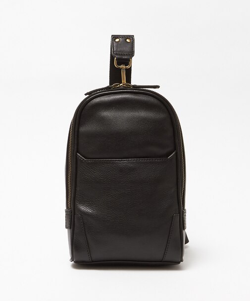 【一部店舗+WEB限定】レザーボディーバッグ