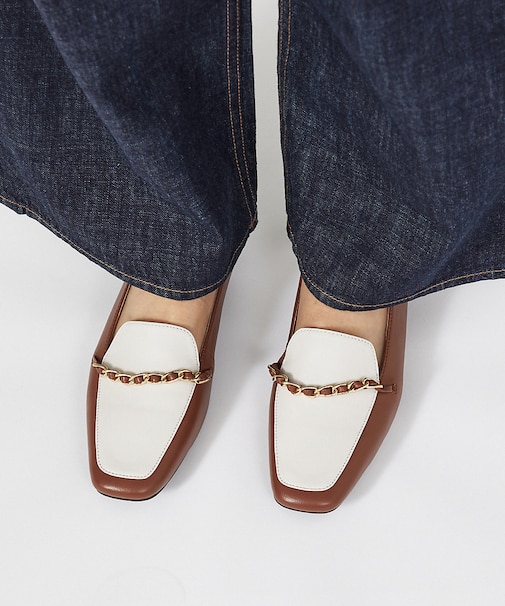 バブーシュビットモカスクエアトゥ ローファー