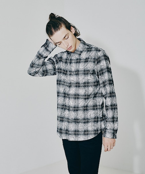 カモフラージュフロッキープリントシャツ