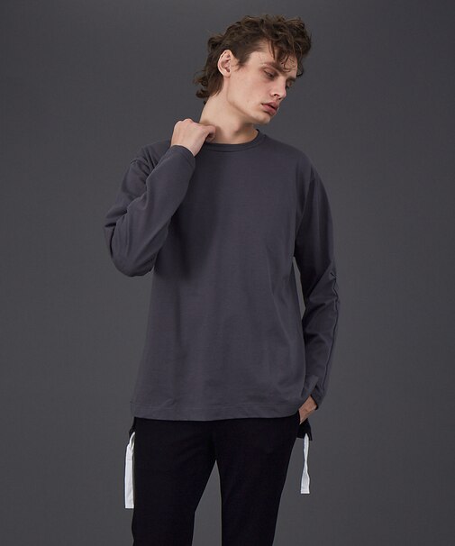 サイドスリット長袖 Tシャツ