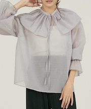 マルチフリルブラウス【ティペット付】