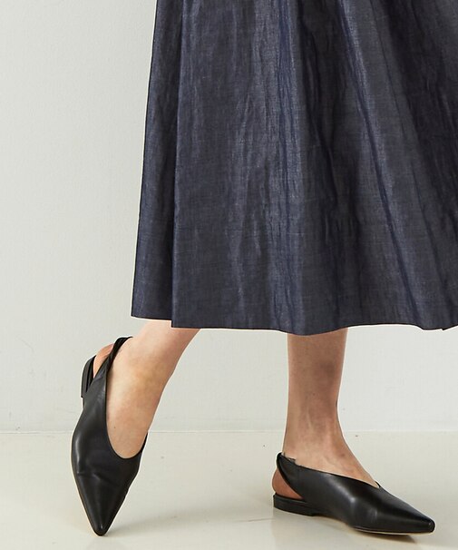 【JVAM/ジェイヴィエーエム 】KORN ストラップパンプス