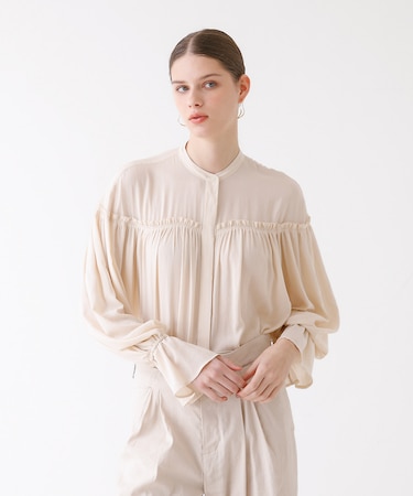 ギャザーブラウス