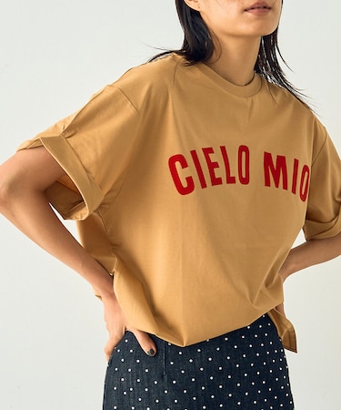 フロッキープリントTシャツ