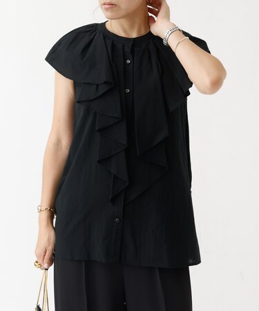 フロントラッフルブラウス