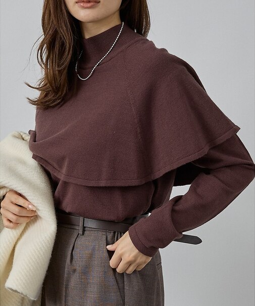 ハイネックケーププルオーバー