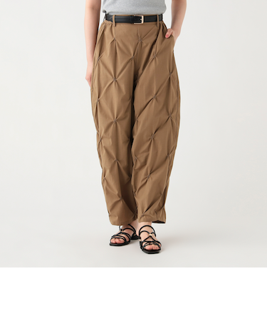 ピン刺繍 コクーンパンツ