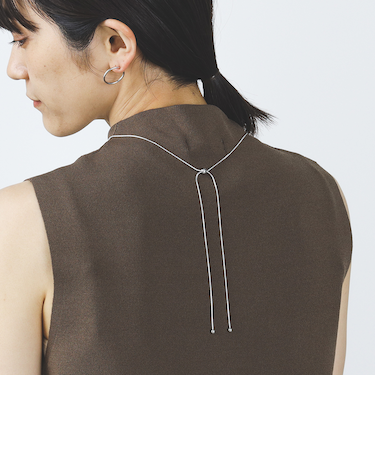 メタルカーブ ロングネックレス