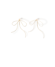 ワイヤー リボン ピアス