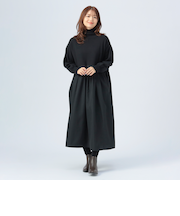 タートルネック ニット × 異素材 ワンピース