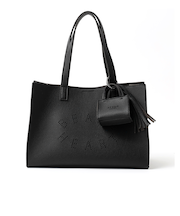 パンチングロゴ チャーム付き トートバッグ