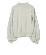 袖プリーツ ニットプルオーバー