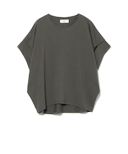 ビッグタック プルオーバー