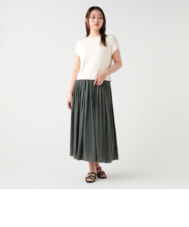 フレンチ スリーブ プルオーバー × フレア スカート（セットアイテム）