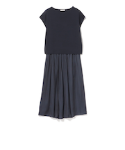 フレンチ スリーブ プルオーバー × フレア スカート（セットアイテム）