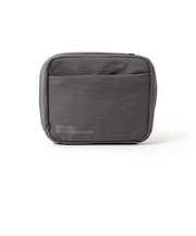 マルチ スクエア ポーチ