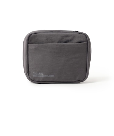 マルチ スクエア ポーチ