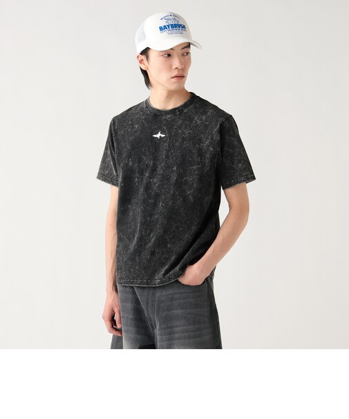 メタリックプリント ワンポイントTシャツ