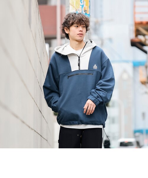 REPUBLIC アノラック グリーンとホワイトパンツ The Anorak Jacket
