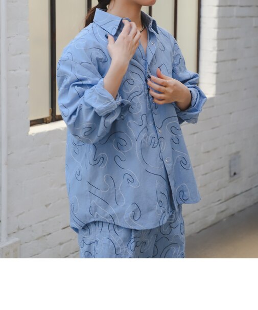 ambiance / Embroidery Shirt（S～M）