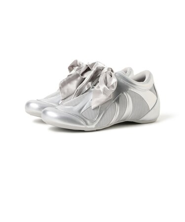 JW PEI / Rosie Bow Tie Low Top Sneakers