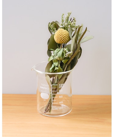 ドライフラワーのミニブーケ 2026（黄色）