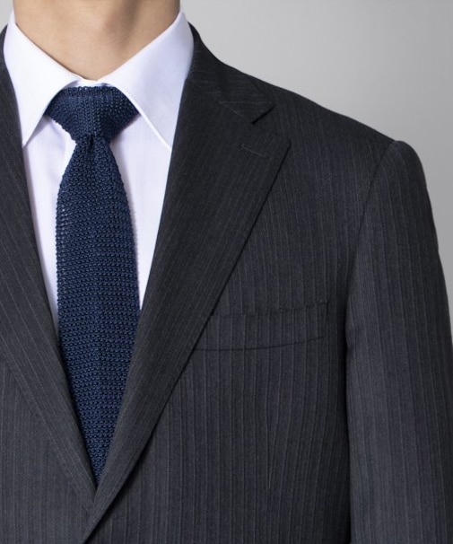 グレーストライプスーツ