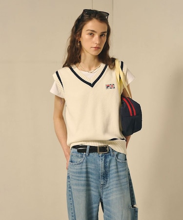 FILAⅹROSEBUD V-NECK VEST