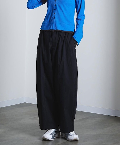 GATHER CURVE PANTS