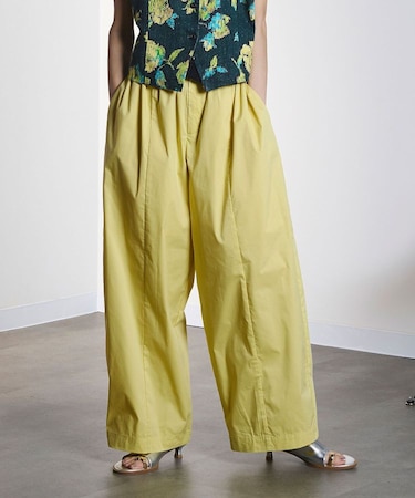 GATHER CURVE PANTS