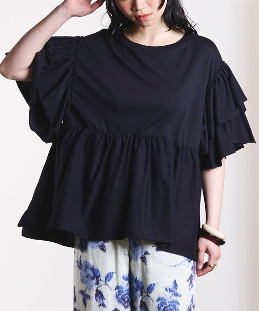 FRILL TEE