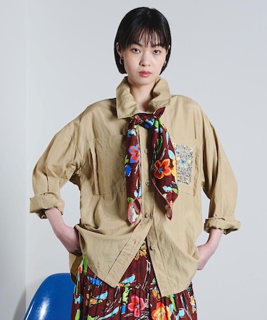 EMBROIDERY BIG POCKET SHIRT