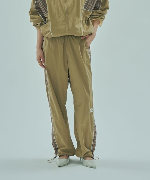 UMBRO NYLON PANTS