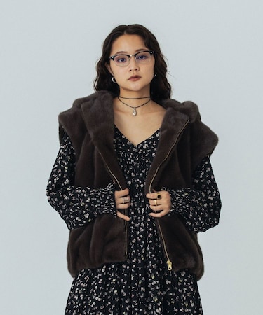 FAUXFUR VEST