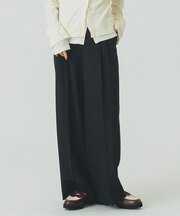 BASIC TUCK PANTS