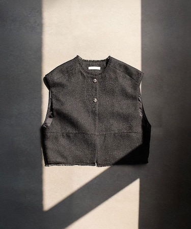 CHIGNON tweed short vest
