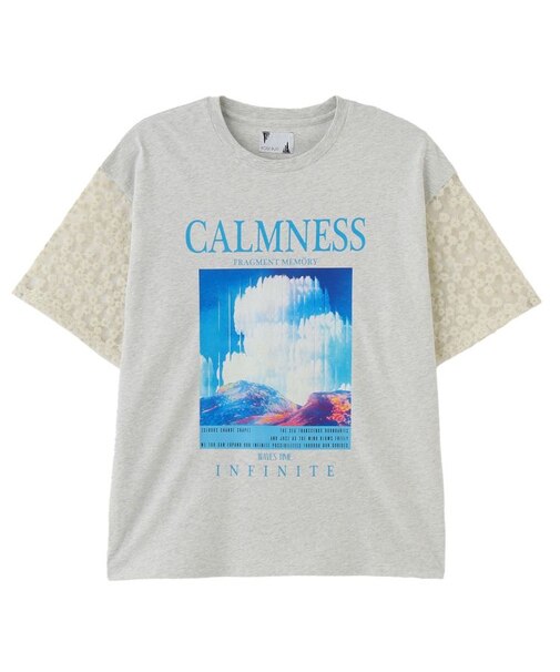 DAISY SLEEVE GRAPHIC TEE