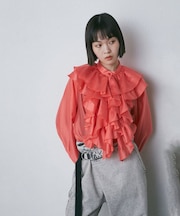 ボリュームラッフルシャツ