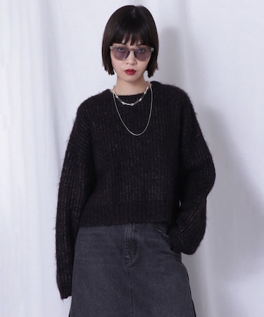 クルーネックニットプルオーバー