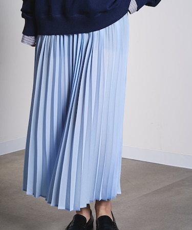 PLEATED SKIRT