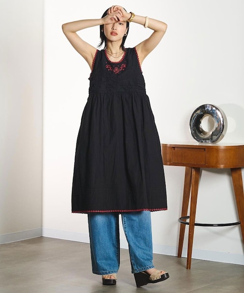 INDIA IS BEAUTIFUL & ROSE BUD Black Dress