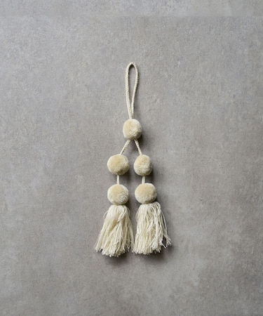 Letra POM POM CHARM
