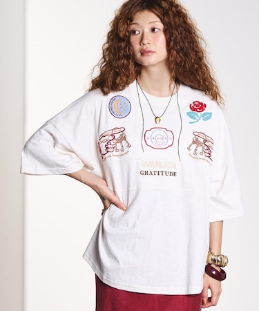 EMBROIDERY FOOTBALL TEE