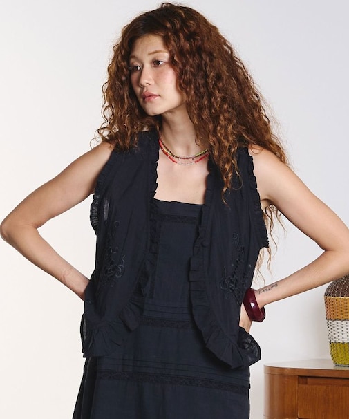 SCHIFFLI EMBROIDERY VEST
