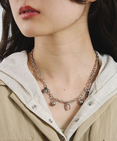 CHARM NECKLACE