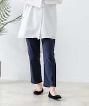 スラリータックテーパードパンツ