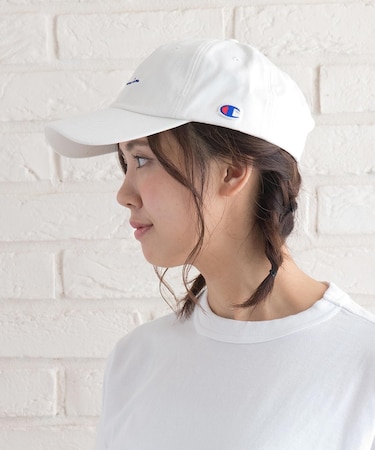 【CHAMPION/チャンピオン】【洗練されたスクリプトロゴ】チャンピオン ローキャップ 筆記体刺繍 定番ストリート アメカジ